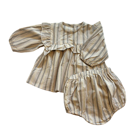 Frill set